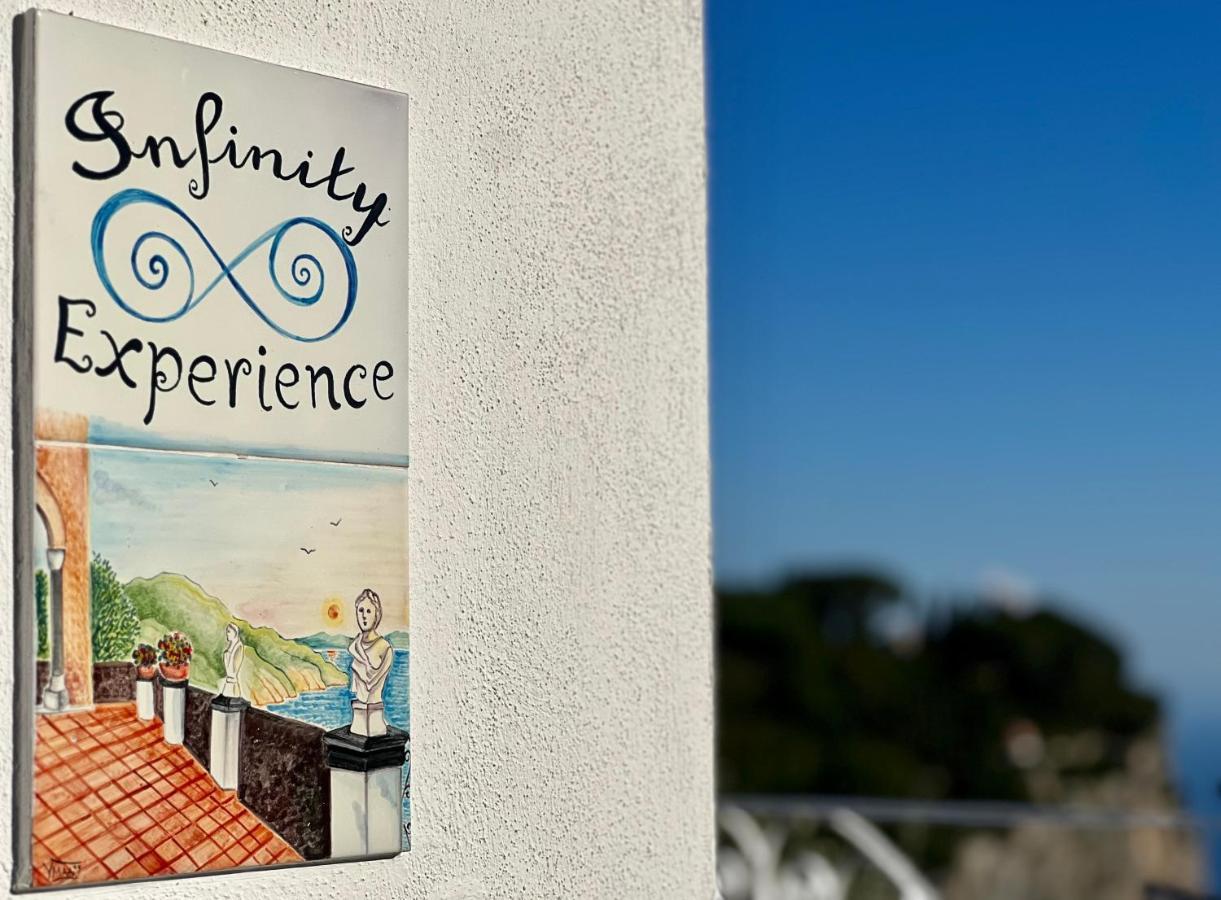 Infinity Experience Casa Vacanza Incantevole Con Terrazzo Scala Exteriér fotografie
