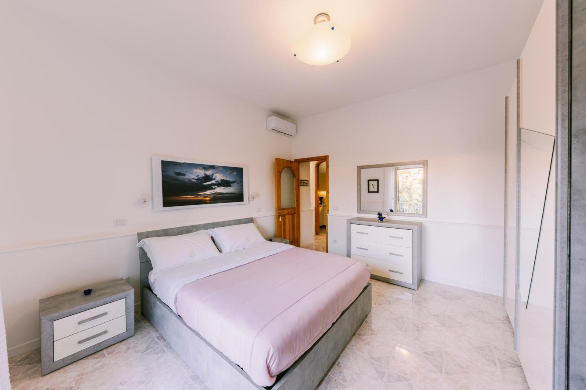 Infinity Experience Casa Vacanza Incantevole Con Terrazzo Scala Exteriér fotografie